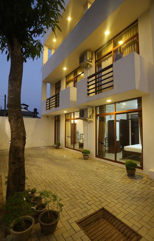 Aurora Residence Бентота Екстериор снимка